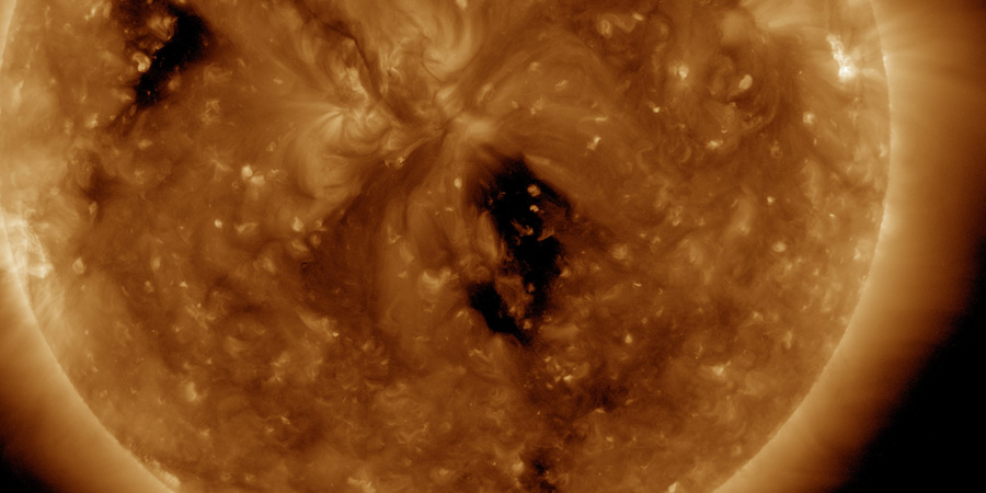 Small coronal hole faces Earth